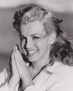 André De Dienès - Marilyn Monroe Tobay Beach 1949
