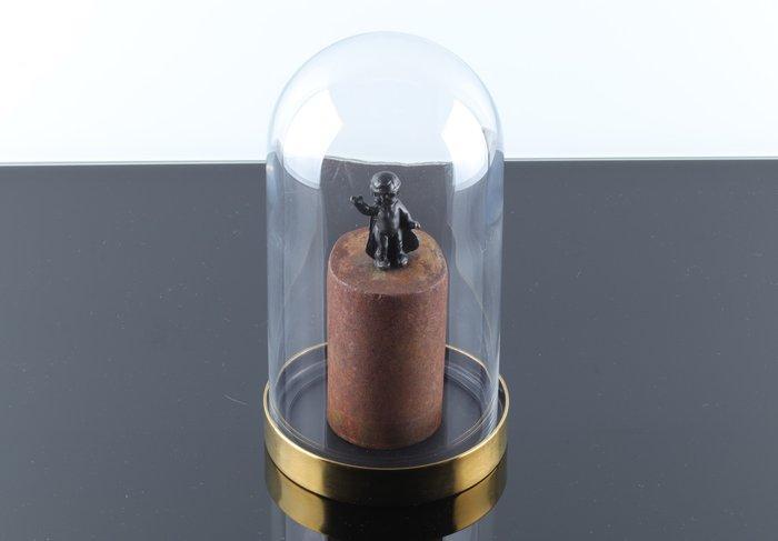 Pancho Porto - the affronts avenger capsulated, Antiek en Kunst, Kunst | Designobjecten