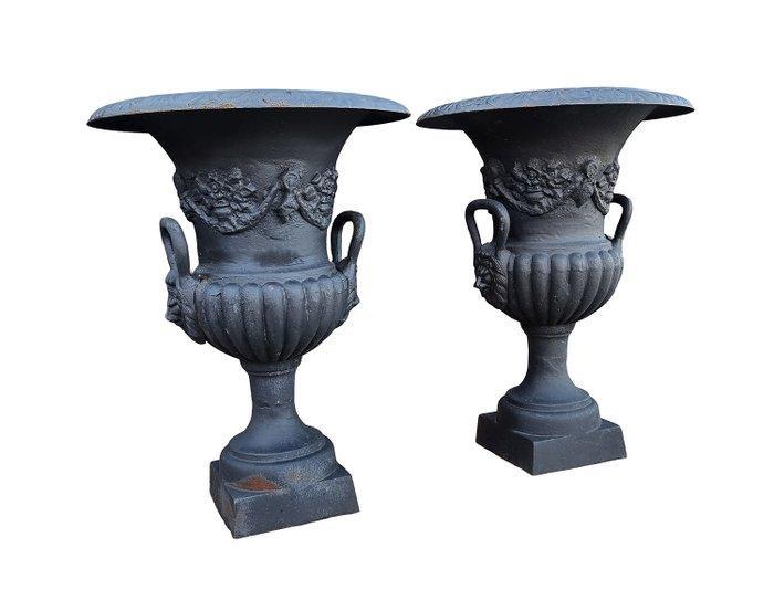 Vaas - Gietijzer - XL Dubbel Handvat, Antiek en Kunst, Curiosa en Brocante