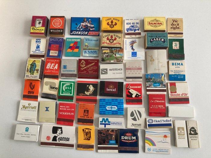 Themacollectie - Lot vintage luciferdoosjes, etiketten en, Antiek en Kunst, Antiek | Speelgoed
