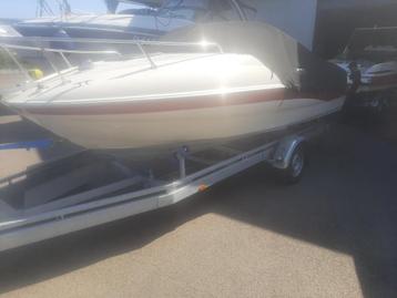 Bayliner capri LX , Mercruiser 3.0L , Vleemix beschikbaar voor biedingen