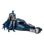 DC Multiverse Vehicle Bat-Raptor with Batman (The Batman Who, Nieuw, Ophalen of Verzenden