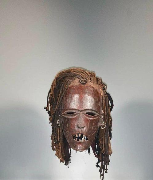 Masker - Chokwe - Angola, Antiek en Kunst, Kunst | Niet-Westerse kunst