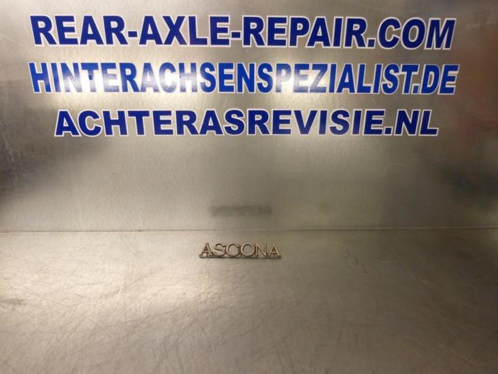 Embleem Opel Ascona A (gebruikt) (Emblemen, Overig), Auto-onderdelen, Carrosserie, Gebruikt, Opel, Verzenden