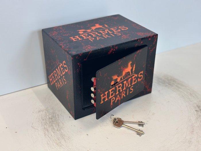 Rob VanMore - Hermes Paris Vault, Antiek en Kunst, Kunst | Designobjecten