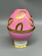 Fabergé ei - Franse Raynaud Limoges roze emaille, Antiek en Kunst