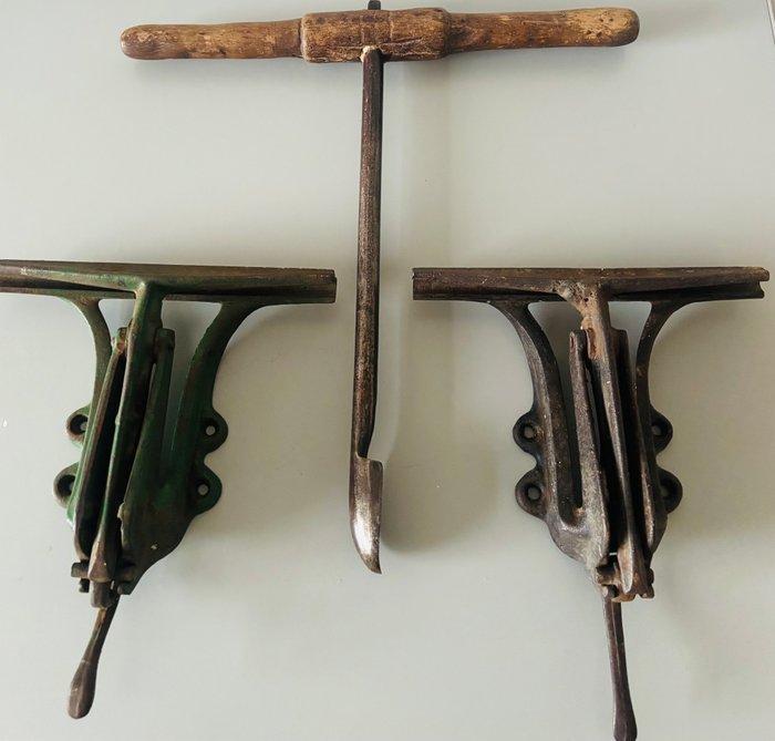 Werkgereedschap (3) Antiek - Lepelboor zaagtangen, Antiek en Kunst, Antiek | Overige Antiek