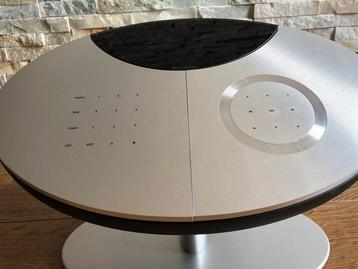 Bang & Olufsen - Beocenter 2 met bureaustandaard/wandbeugel beschikbaar voor biedingen