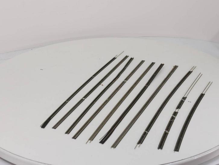 Schaal N Minitrix Bundel diverse lange rails 10 stuks van..., Hobby en Vrije tijd, Modeltreinen | N-Spoor, Gelijkstroom, Rails