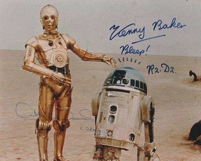 Star Wars - Signed by Anthony Daniels (C-3PO) and Kenny, Verzamelen, Film en Tv