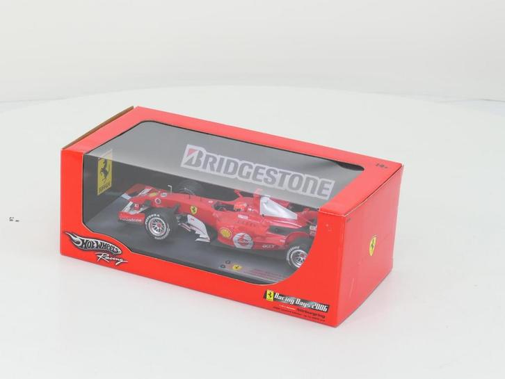 Schaal 1:18 Hot Wheels J2990 Ferrari 248 F1 Michael Schum..., Hobby en Vrije tijd, Modelauto's | 1:18, Gebruikt, Hot Wheels, Ophalen of Verzenden