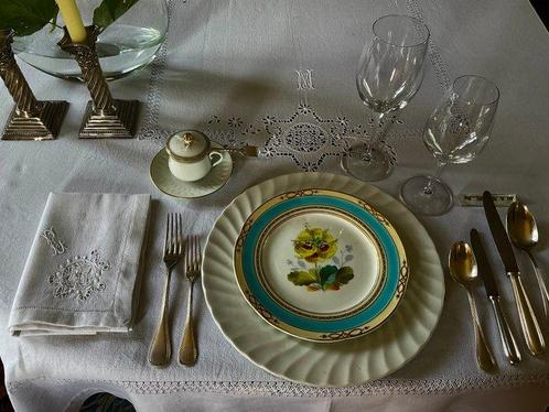 10 pure Richelieu-linnen servetten met een E-initile en, Antiek en Kunst, Antiek | Tapijten, Tafelkleden en Textiel