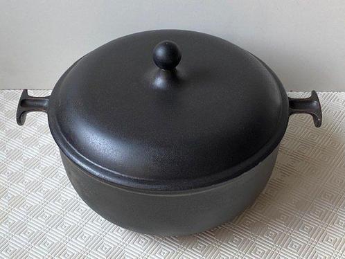 Le Creuset - Cocotte - La Mama - Fonte noir, Antiek en Kunst, Antiek | Keukengerei
