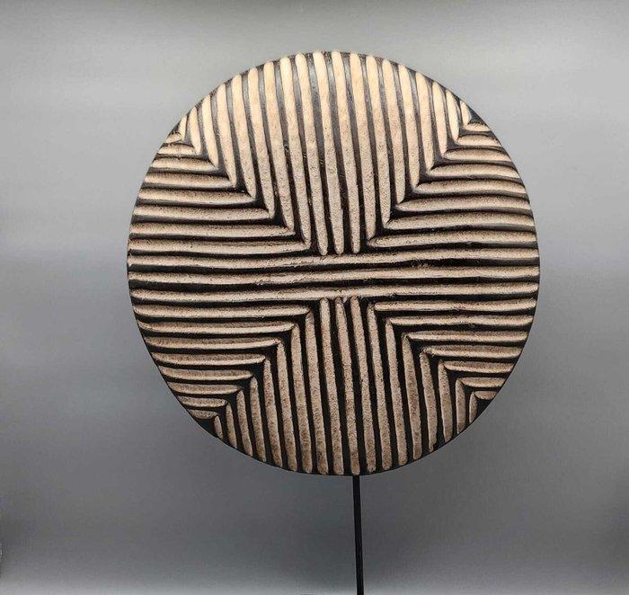 Schild (1) zulu - Zuid-Afrika - 2020+, Antiek en Kunst, Kunst | Niet-Westerse kunst