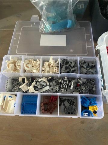 Lego Pièces - Grote hoeveelheid auto onderdelen.