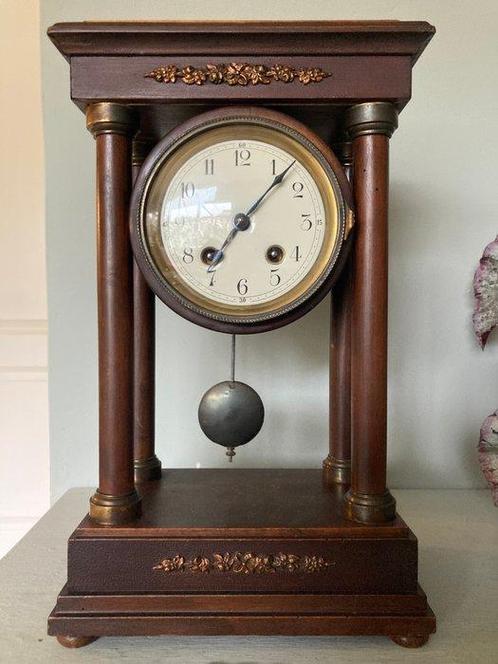 Pendule -   Hout - 1850-1900 - Kolom pendule, Antiek en Kunst, Antiek | Klokken