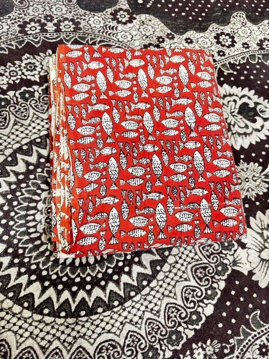 Katoen Fish Hand block blokstof - Meubelstof - 500 cm - 110, Antiek en Kunst, Antiek | Tapijten, Tafelkleden en Textiel