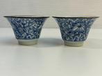 Beker (2) - 2 Jolies tasses blanc bleu chinoise époque Qing, Antiquités & Art