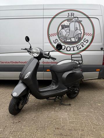 Scooter A Klasse / Geen Rijbewijs beschikbaar voor biedingen