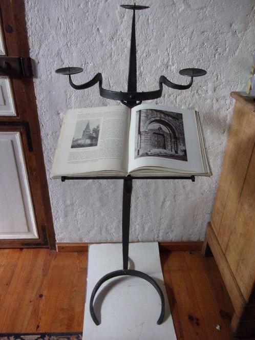 Lutrin - Psalmbord - 135 cm - Smeedijzer - 1850-1900 -, Antiek en Kunst, Kunst | Niet-Westerse kunst