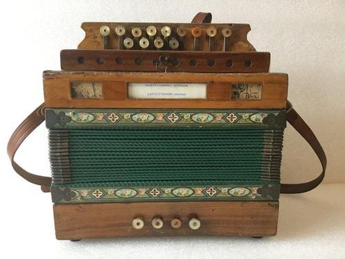 Paolo Soprani  & Figli -  - Diatonische knopaccordeon -, Muziek en Instrumenten, Blaasinstrumenten | Blokfluiten