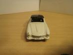 Dinky Toys 1:43 - Modelauto - Dinky Toys 526 Mercedes 190, Hobby en Vrije tijd, Nieuw