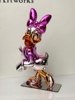 GF Exclusives - Daisy Duck Sculpture Chrome Artwork By: GF