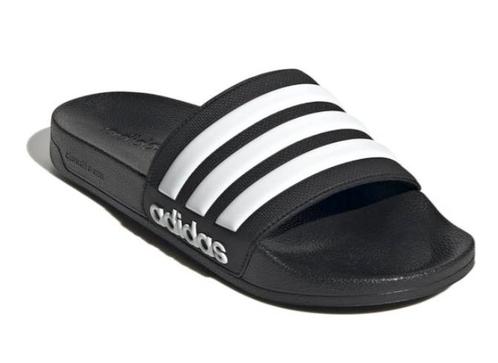 Adidas slippers Adilette tekst - UK 5 (maat 38) - zwart/wit, Sports & Fitness, Sports & Fitness Autre, Envoi