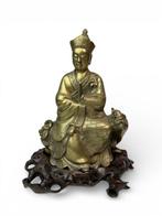 Boeddha met fantasiebeest - Brons, Hout - China - 20e eeuw