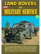LAND ROVERS IN MILATARY SERVICE (BROOKLANDS), Livres, Autos | Livres
