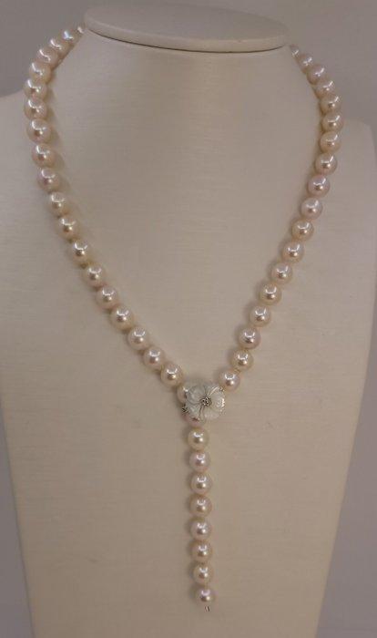 Halsketting 8x8,5mm heldere Akoya parels, Handtassen en Accessoires, Kettingen