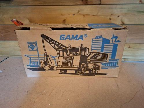 Gama - Model vrachtwagen - Gama kraanwagen faun, Antiek en Kunst, Antiek | Speelgoed