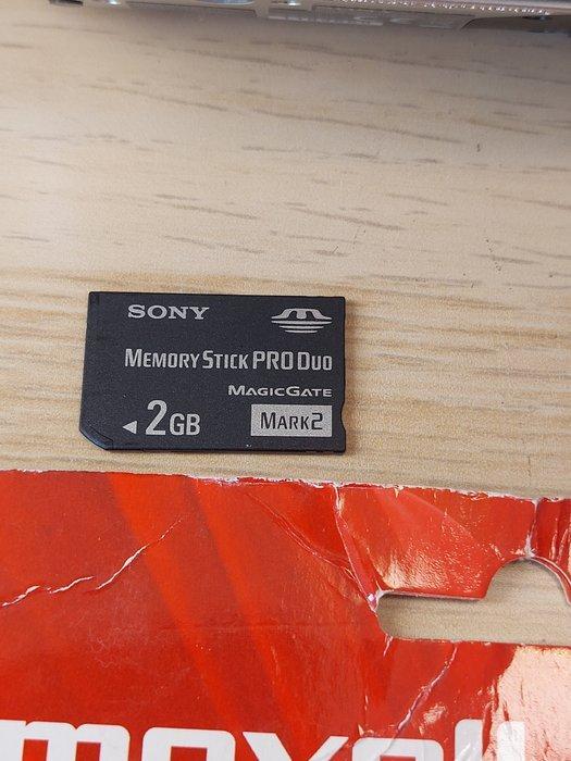 Sony DCR-DVD110E Digitale videocamera, Verzamelen, Foto-apparatuur en Filmapparatuur