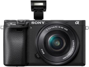 Sony A6400 + E PZ 16-50mm f/3.5-5.6 OSS beschikbaar voor biedingen