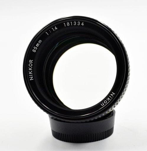 Nikon 85 MM F1.4 Analoge camera, Audio, Tv en Foto, Fotocamera's Analoog