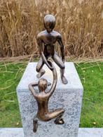 sculptuur, De helpende hand - 45 cm - Brons