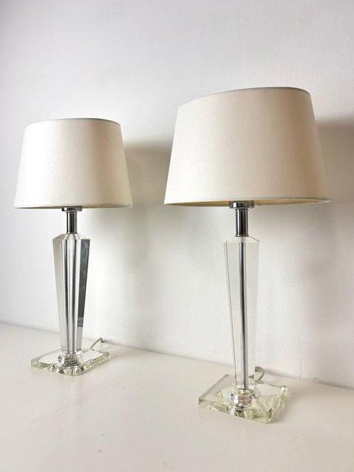 Lamp (2) - Hollywood Regency stijl tafellamp - plexiglas, Antiek en Kunst, Curiosa en Brocante