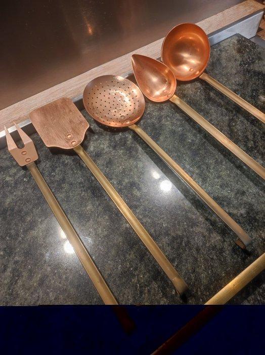 Gastronomie Française - Soeplepel - Lepel, zeef, schep, vork, Antiek en Kunst, Antiek | Keukengerei