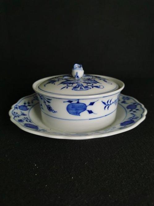 Meissen - Barattolo per burro - Cipolla blu D. 18cm - 2., Antiek en Kunst, Antiek | Meubels | Tafels