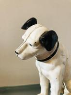 His Masters Voice.......... - Iron Nipper Dog........ -