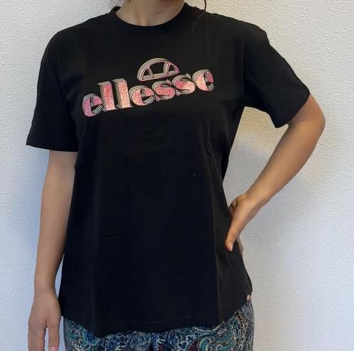 ellesse T-Shirt Logo Glitter (Zwart Roze) Maten: Small &..., Vêtements | Femmes, T-shirts, Envoi