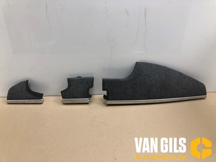 Dashboard sierlijst Renault Zoe O302370, Auto-onderdelen, Interieur en Bekleding