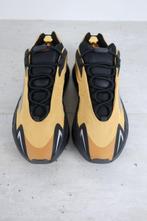 Yeezy X Adidas - Boost 700 MNVN Honey Flux - Sneakers -, Vêtements | Hommes, Chaussures
