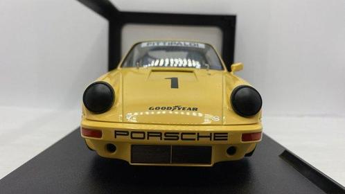 Solido 1:18 - Modelauto - Porsche Iroc 1974 Fittipaldi n.1 -, Hobby en Vrije tijd, Modelauto's | 1:5 tot 1:12