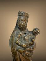 sculptuur, Gotisch brons / 14e - 15e eeuw - 12 cm - Brons