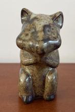 Beeldje - Plastiek Korenwolf - Aardewerk, Keramiek, Antiek en Kunst