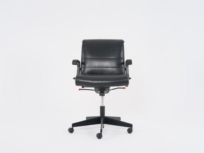 Knoll - Richard Sapper - Stoel - Staal, Leder, Antiek en Kunst, Antiek | Meubels | Stoelen en Sofa's