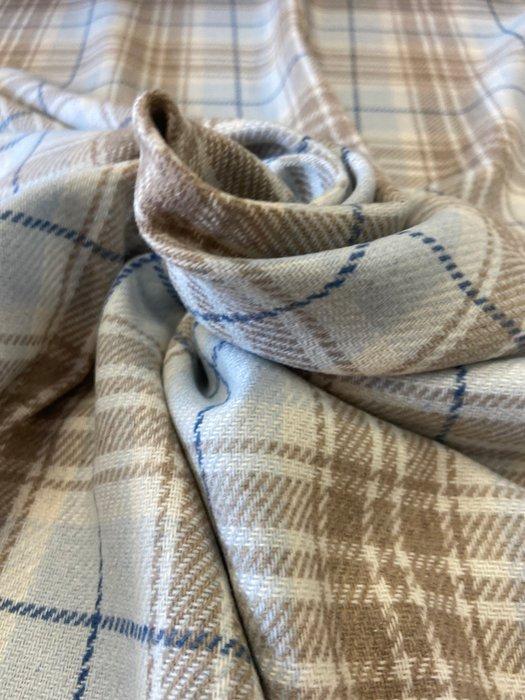 Hoogwaardig textiel, zeer zacht met een Schotse print,, Antiek en Kunst, Curiosa en Brocante