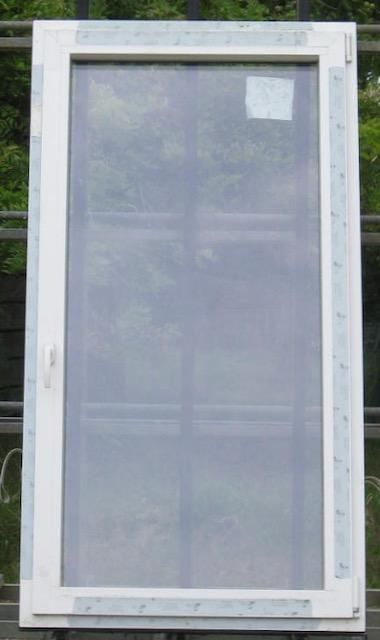 pvc raam , chassis , venster 95 x 178 wit / zwart ral 9017, Doe-het-zelf en Bouw, Raamkozijnen en Schuifdeuren, Inclusief glas