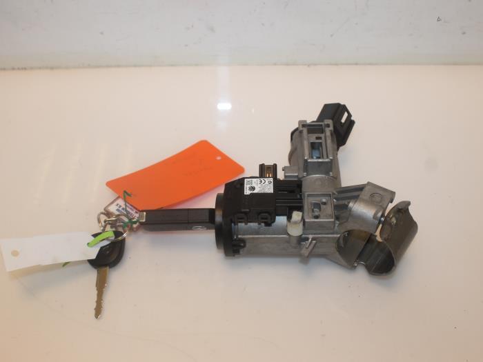 Kontaktslot+Sleutel Mazda 2. O111973, Auto-onderdelen, Carrosserie